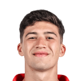 Lautaro Carrera
